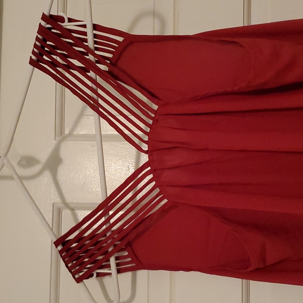 Beautiful flowy tank top by Naked Zebra, size SMALL - Picture 4 of 5
